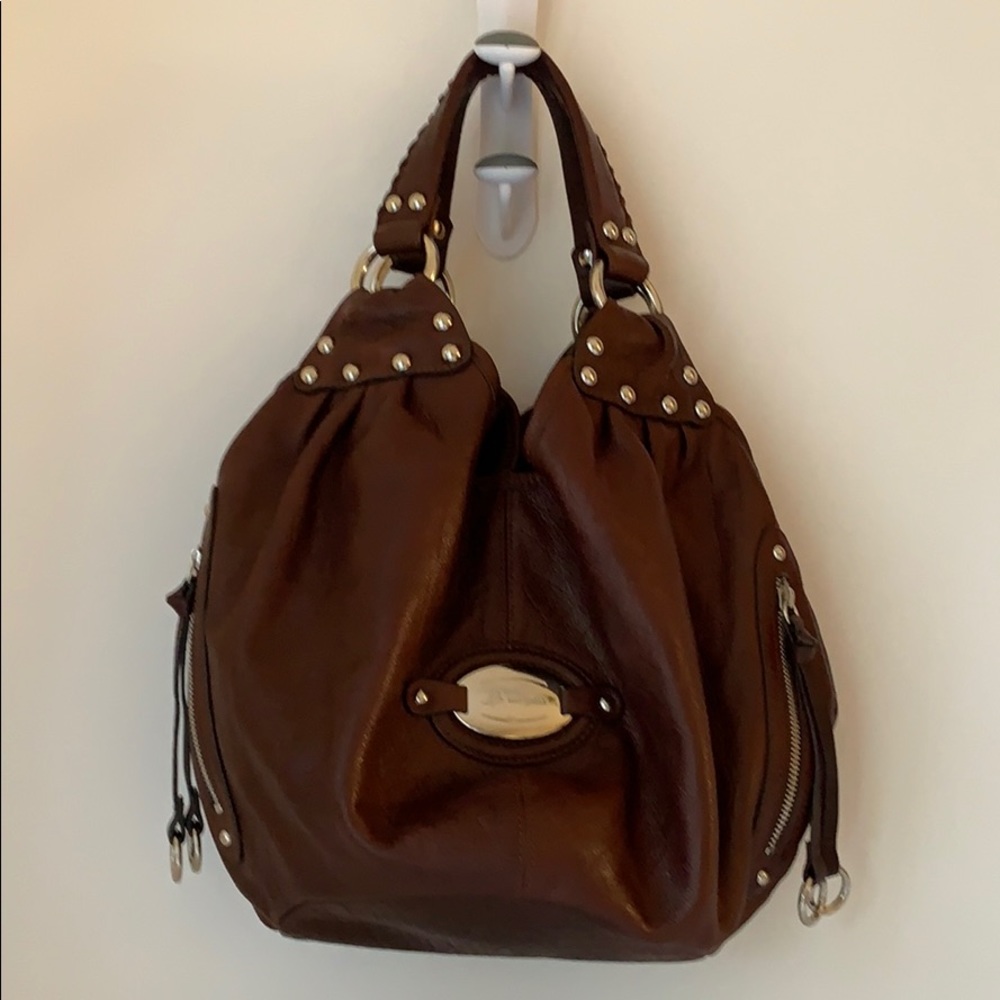 B. Makowsky Fall Large Chocolate Brown Leather Shoulder Handbag Purse Bag - Picture 2 of 9